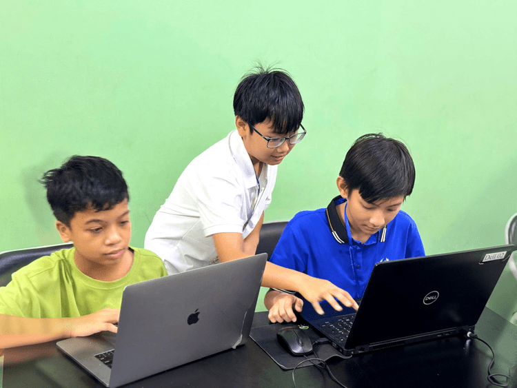 Lớp học CodeSpace